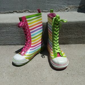 LITTLE MISS MATCHED rainboots, size 7